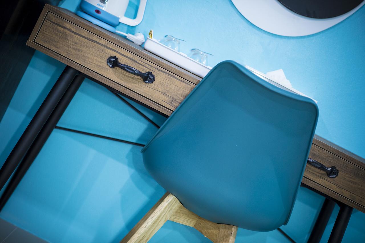 Hotel Surf Blue Kata Room photo